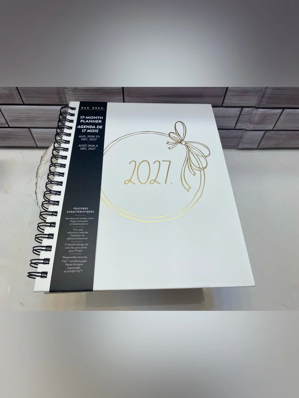 Rae Dunn❤️   “2027.”Gold Bow L size 17-month Planner NEW
